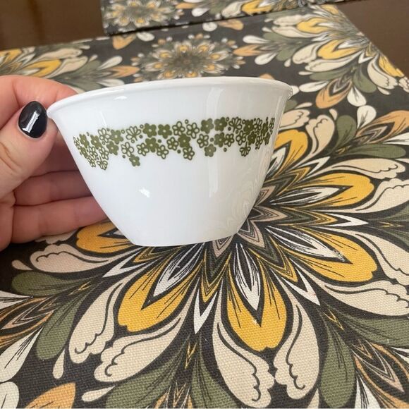 Vintage Corelle Crazy Daisy Custard Bowl - Picture 4 of 4